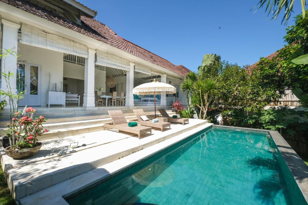 Villa Hally Bali Ungasan Extérieur photo