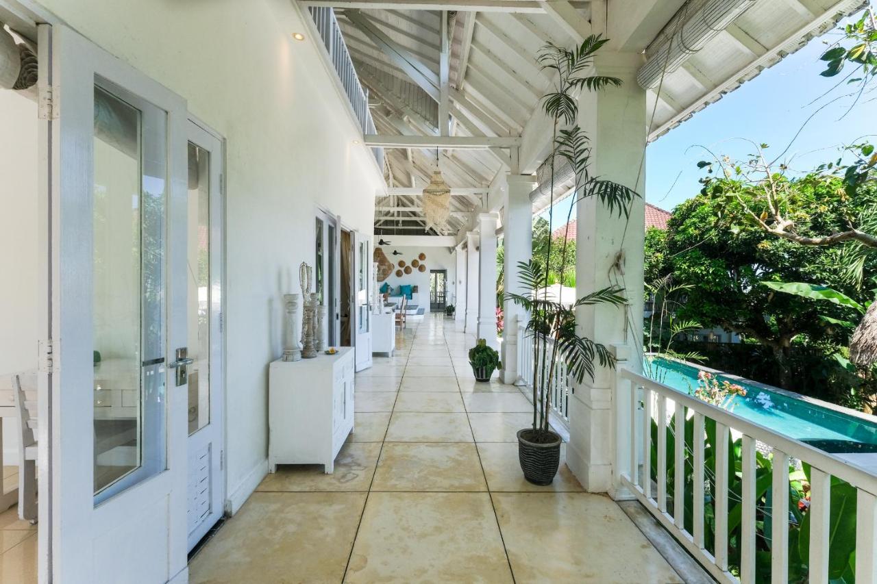 Villa Hally Bali Ungasan Extérieur photo